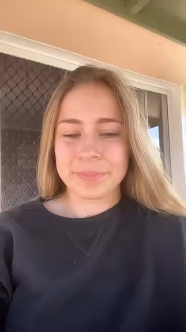 Sabay Lynam, Hong Kong China w… Sabay Lynam, Hong Kong China w…