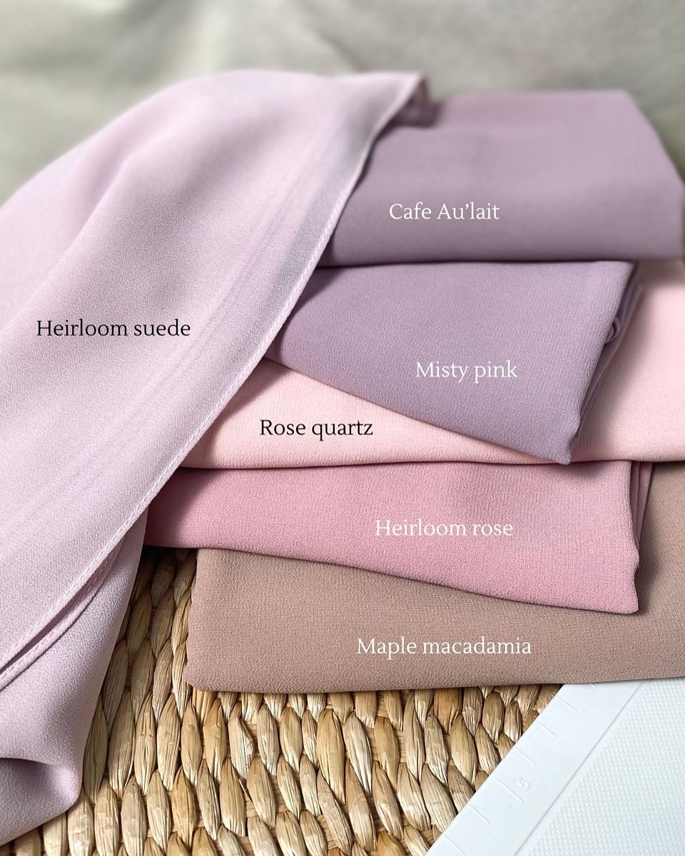 Premium Kate shawls NEW COLORS ˖ ࣪⊹𐙚
•Combo 3 for RM100. Code : COMBOPK
Purchase Thru 📌
•Website: https://www.anggunzara.com/product-category/premium-kate/
•Shopee : https://shopee.com.my/anggunzara.os
•Whatsapp: wasap.my/60104595525