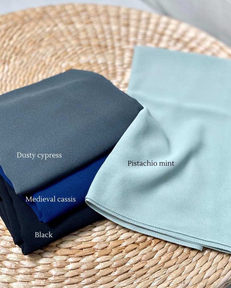 Premium Kate shawls ✨
Purchase Thru 📌
•Website: https://www.anggunzara.com/product-category/premium-kate/
•Shopee : https://shopee.com.my/anggunzara.os
•Whatsapp: wasap.my/60104595525