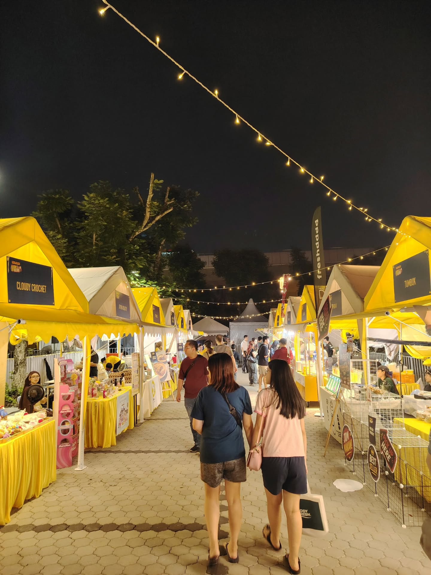 MR. DIY Bersama Satu Bazaar 2026
Day 1 is happening now! 🎉
Come visit us and enjoy plenty of exciting activities, fun experiences, and more throughout the bazaar.
📅 Date: 28, 29, 30 & 31 August 2026
🕐 Time: 4pm - 12am
📍 Location: Sunway Pyramid Open Car Park (Opposite Sunway Resort)
See you there! 💛
